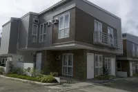 Verdant Villas