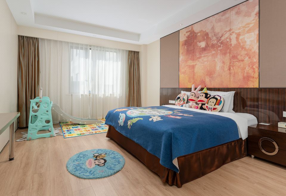 汉服?亲子家庭套房