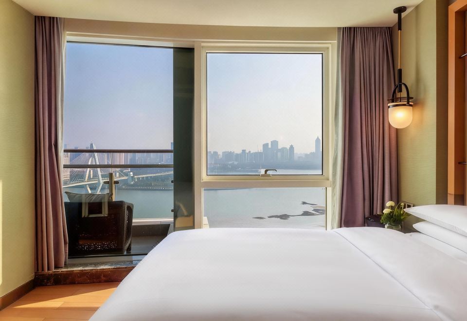 雙臥海景套房|陽臺|廚房【世紀大橋勝景】