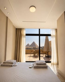 HADLA INN Pyramids View