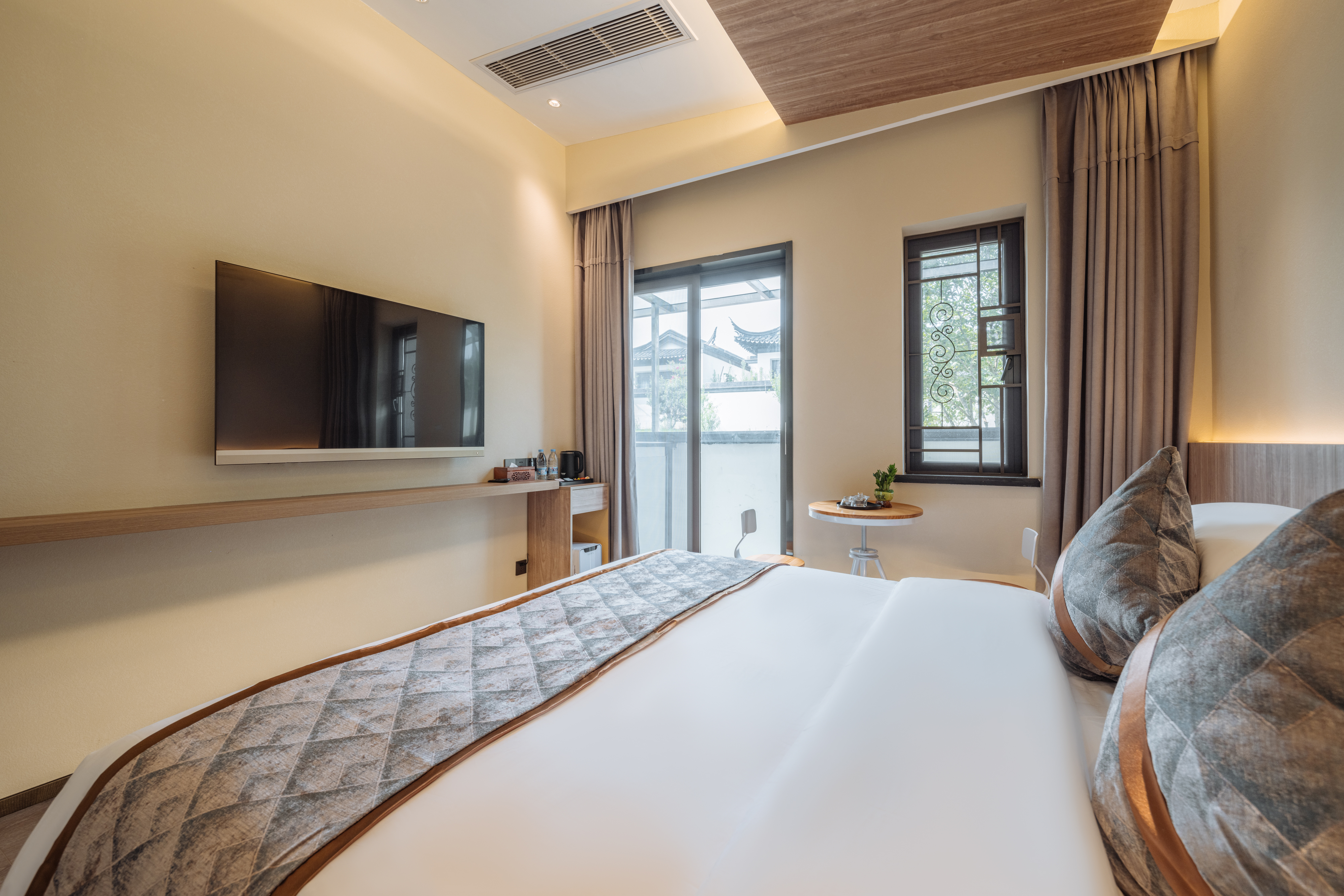 花筑院子|团建|聚会|轰趴|大草坪|户外帐篷|烧烤露营