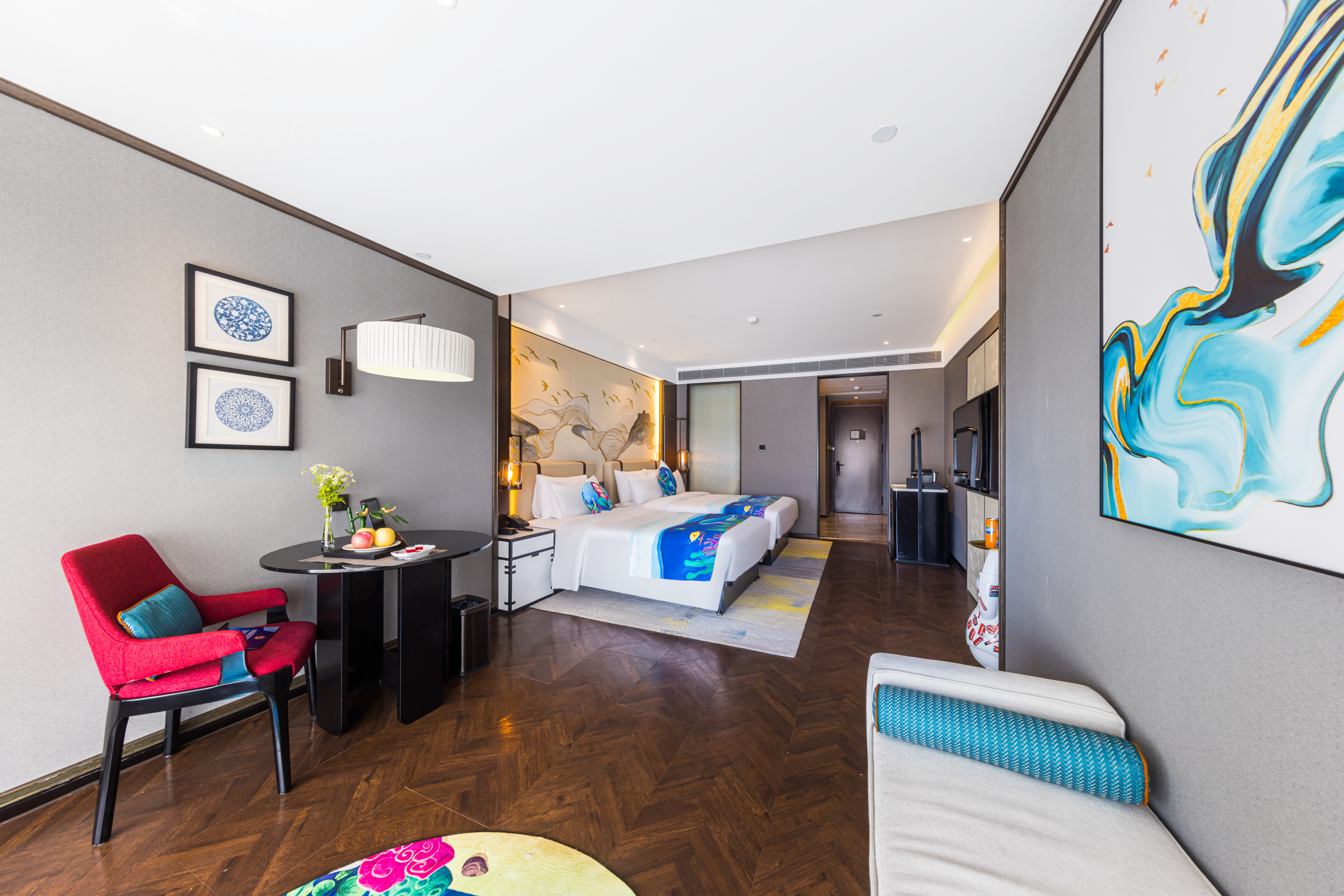 萃华家庭亲子房（全屋智能小度＋亲子主题+冰箱+电视投屏+柔软浴袍）