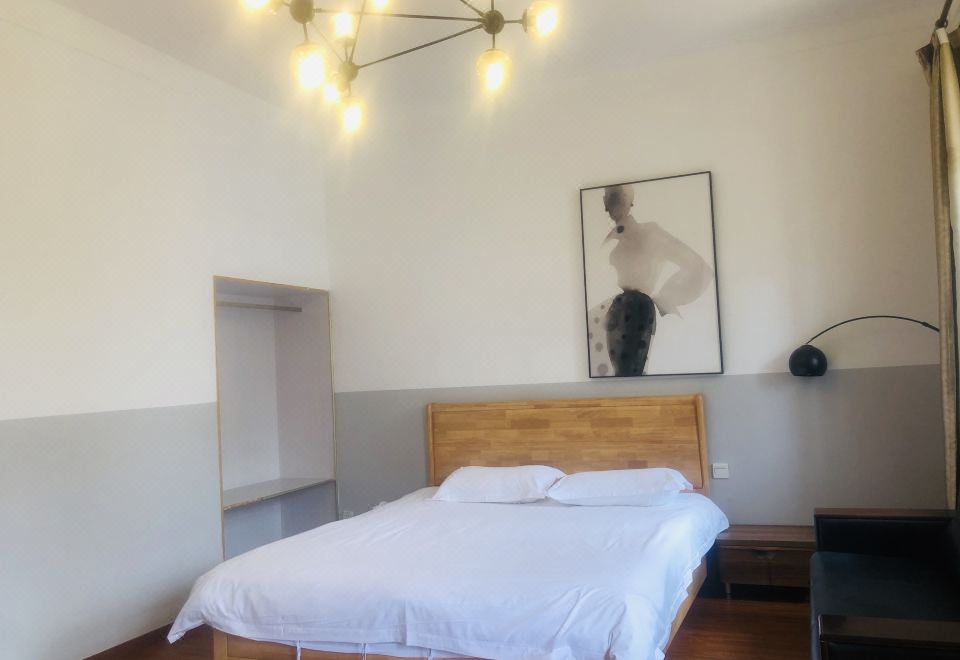 Pinfan Dujia HotelDeluxe Double Room