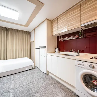 Residence Hotel Line Hotel dekat Pemadam Kebakaran Jungbu