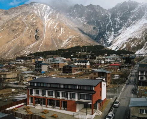 Mountain House Hotel & Restaurant