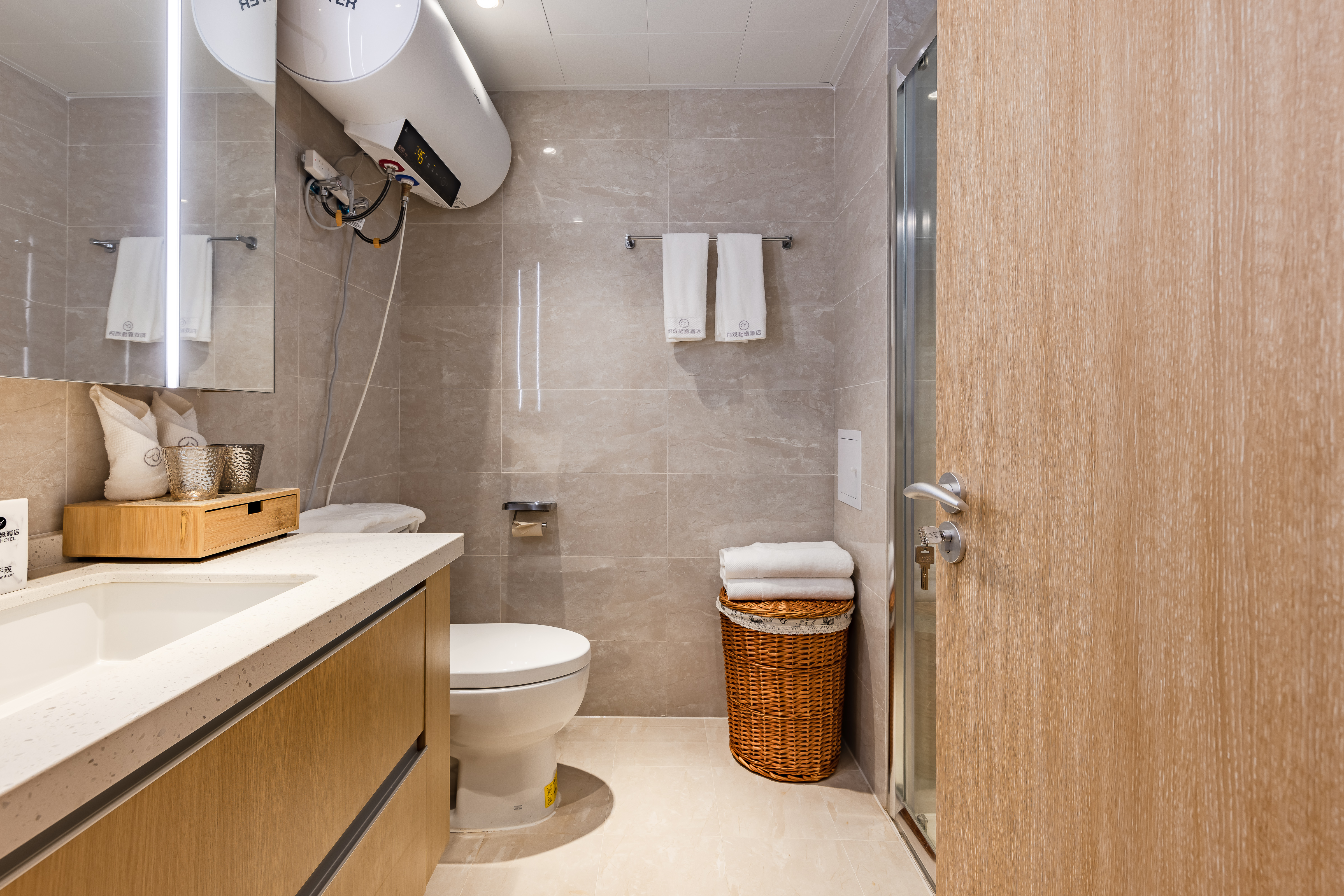 漫海·湖景双床房