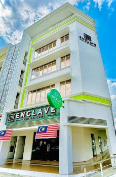 Enclave Business Hotel
