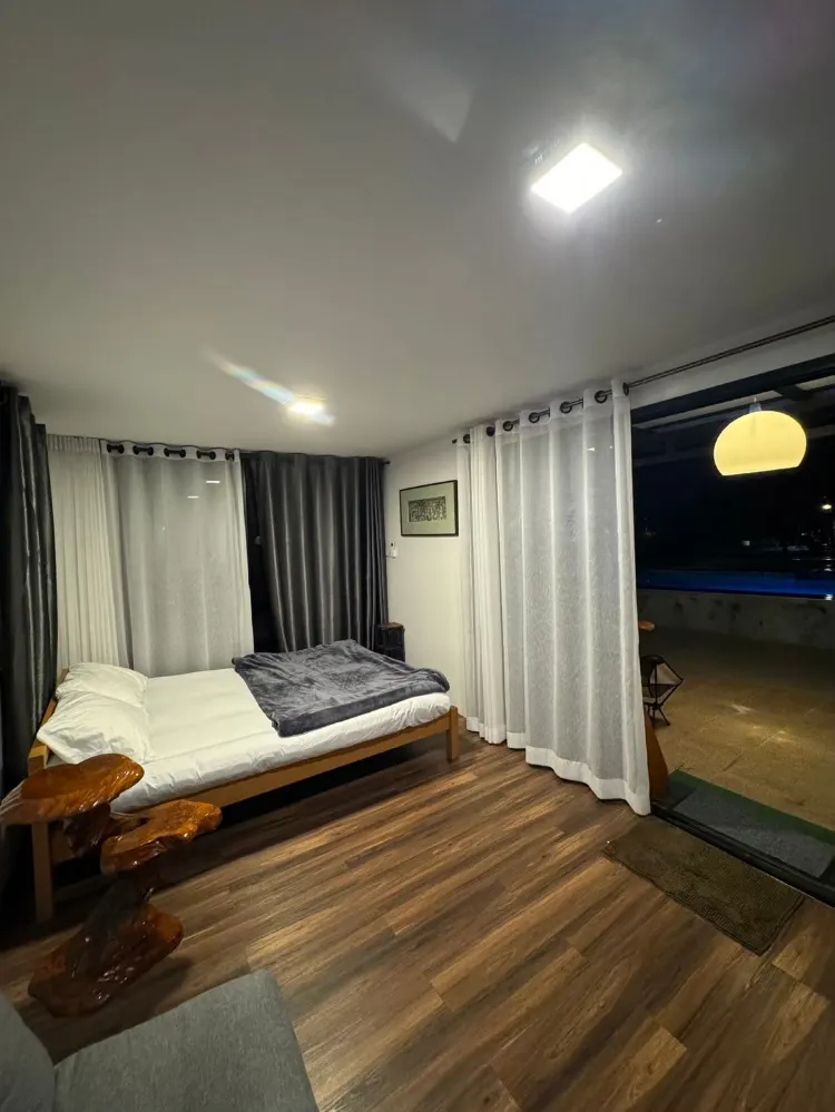 วิลลาหลังใหญ่