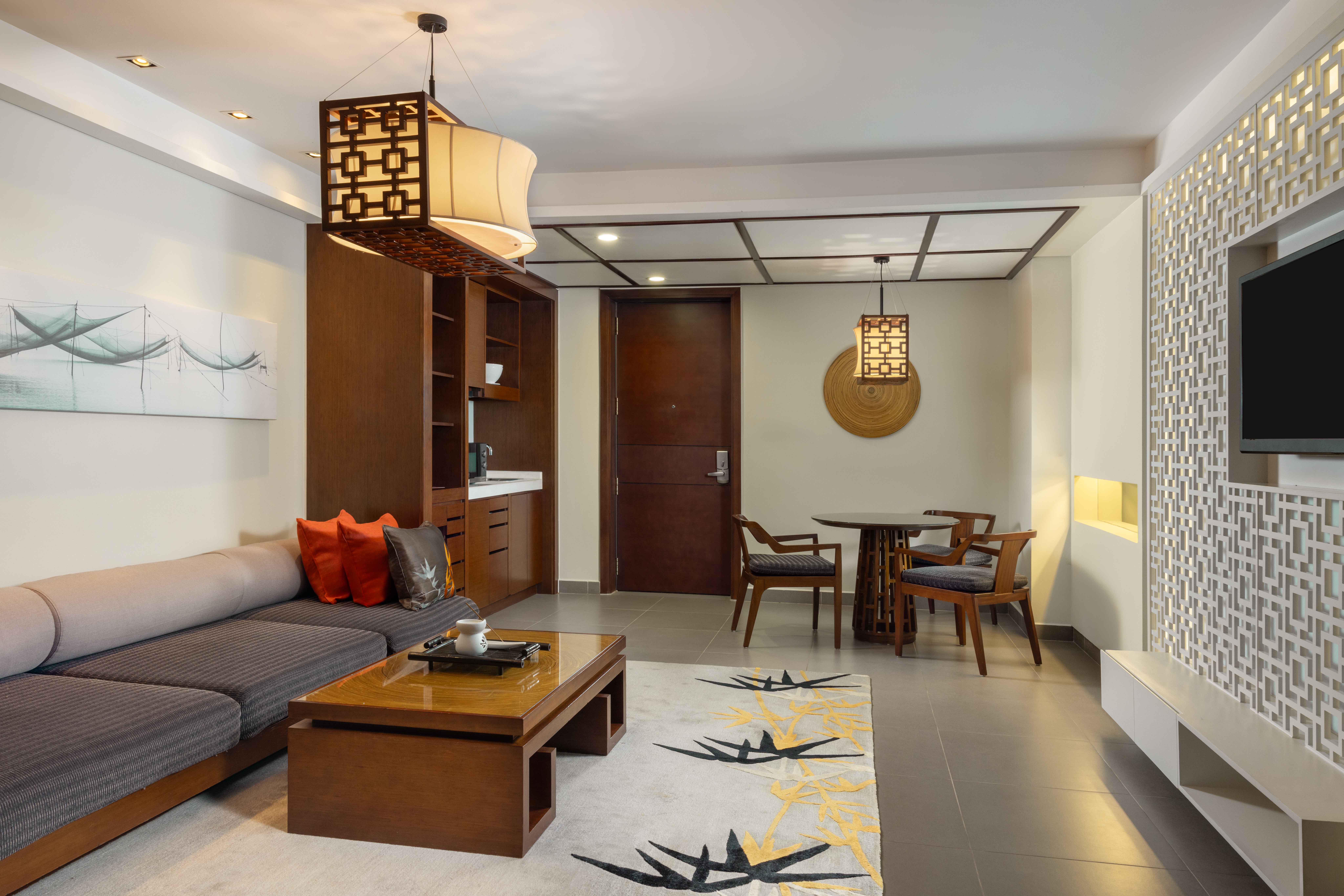 Angsana Lăng Cô海景精致特大床泳池套房