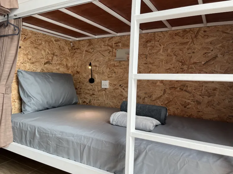 Bed In 8-Bed Mixed Dorm