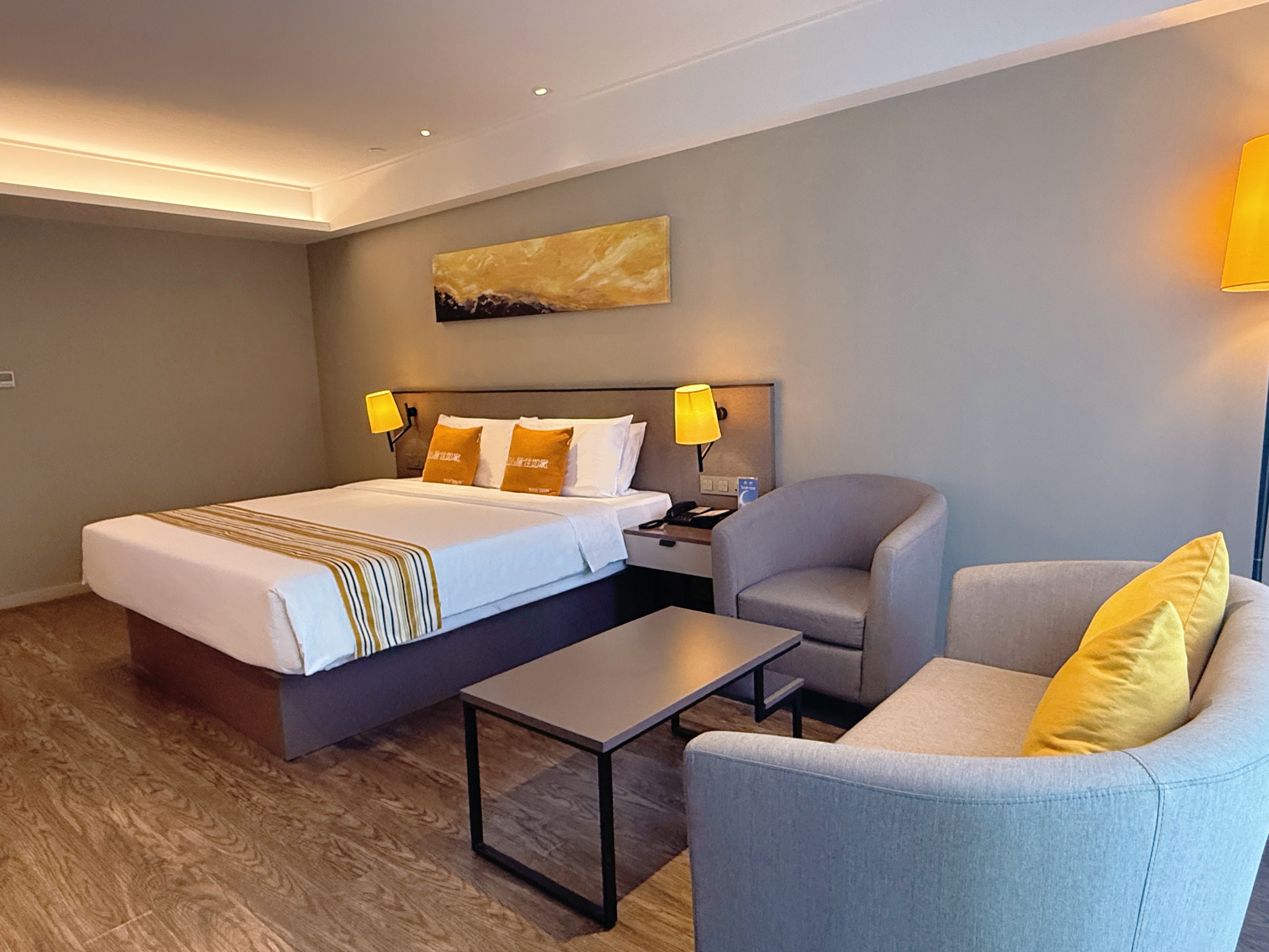 安心睡0压大床房（品牌0压床垫+徕芬吹风机+净化器）