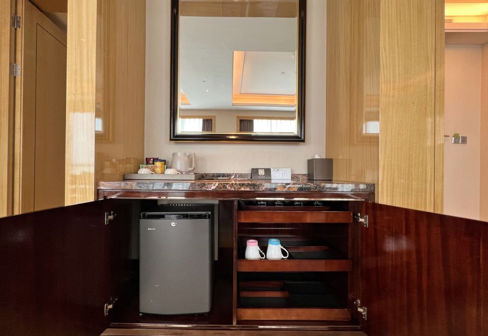 Wanda Realm FushunExecutive Suite (2 Bathrooms)