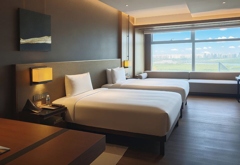 AOLUGUYA in The Unbound Collection by Hyatt Hotel2 TWIN BEDS RIVER VIEW, DELUXE (Hunter Hut Riverside Reverie)