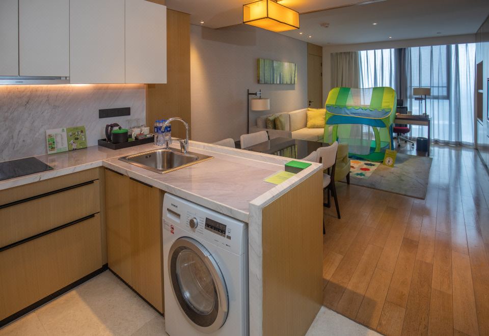 外星小神獸小童房