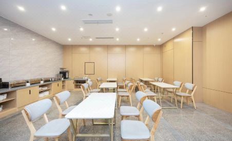 GreenTree Inn (Jingjiang Bus Station) - Housity