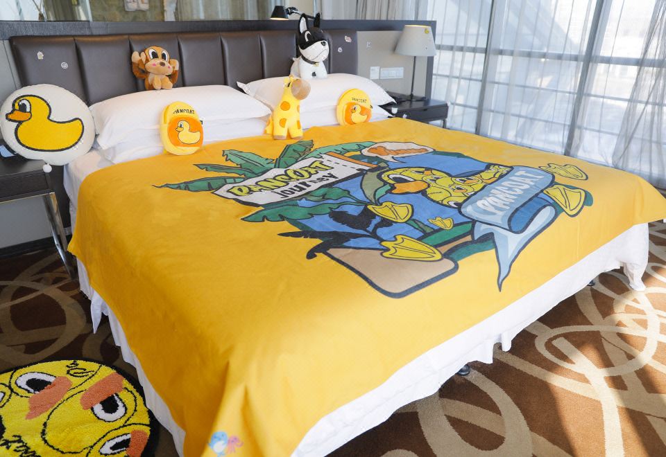 小黄鸭主题亲子房