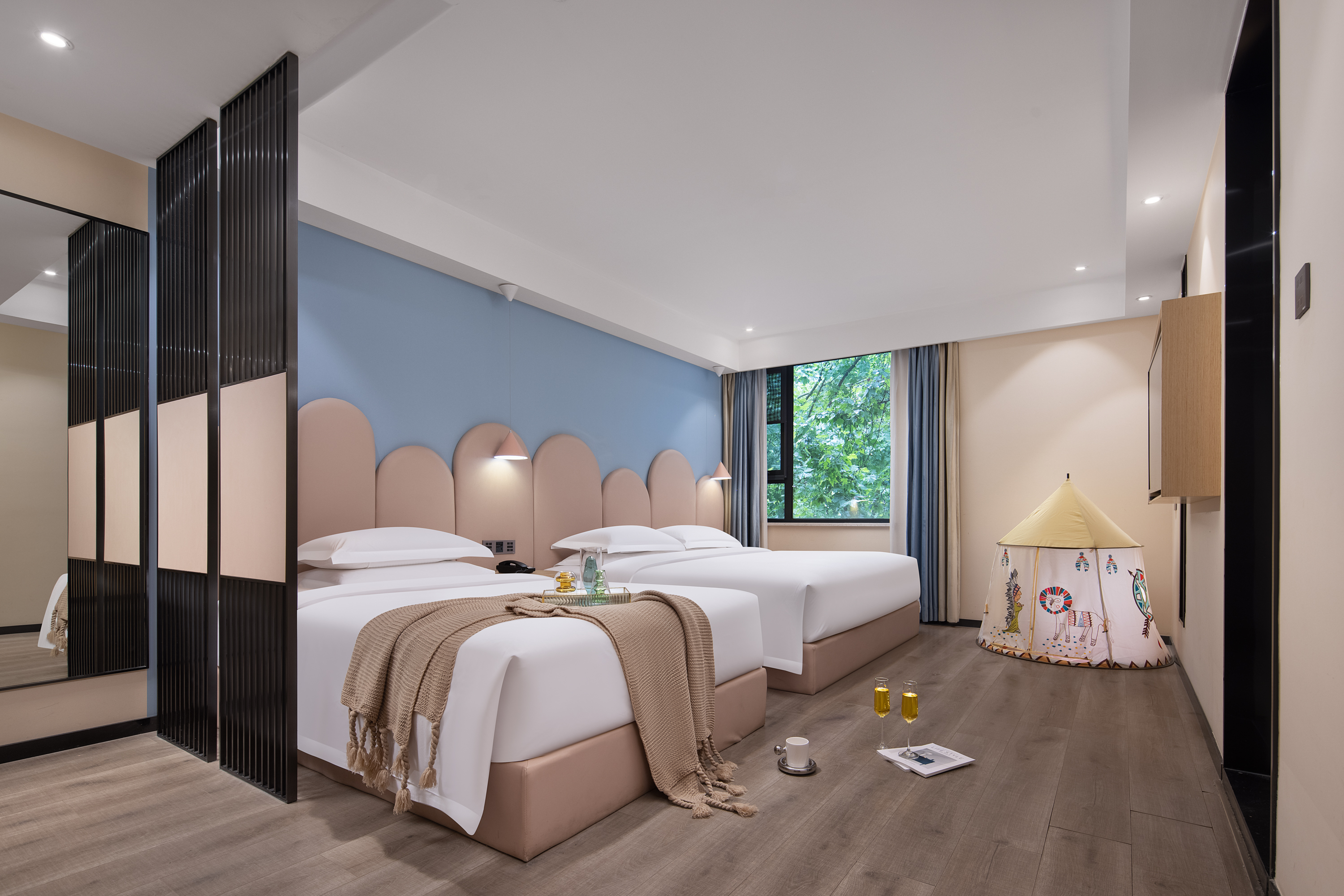 馨雅亲子房（小童帐篷+超大衞浴化粧间+智能客控）