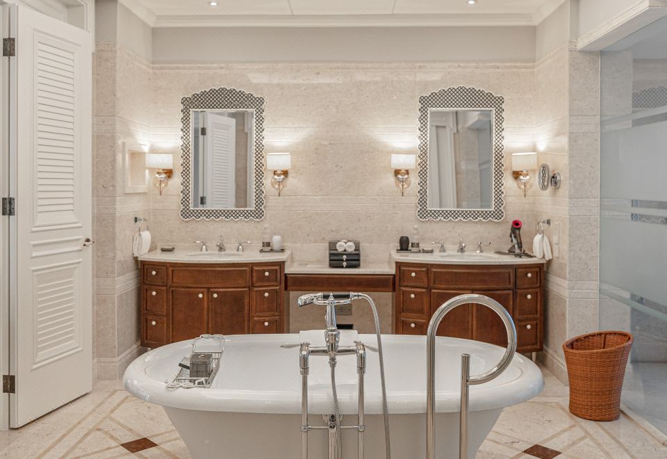 豪華一居泳池別墅