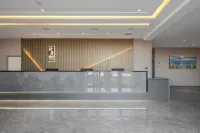 Yiju Hotel (Huma County Riverside Park)