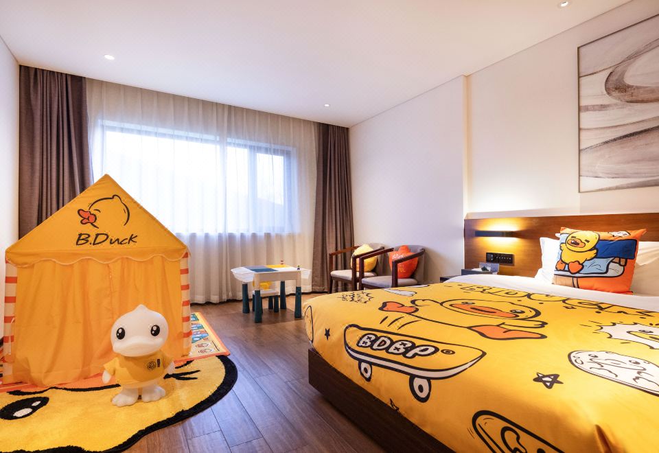 B.duck小黄鸭主题房