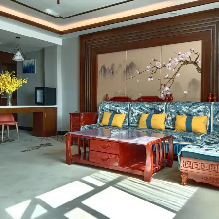 Huanghe Ziheng International Hotel