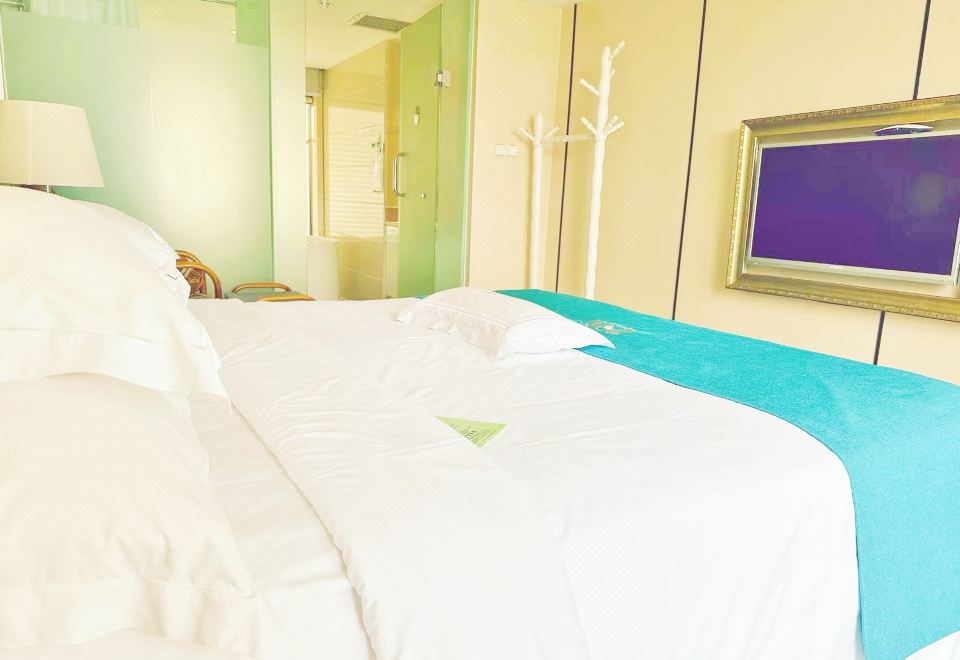 法欧湖景养生套房