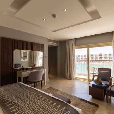 按摩浴缸套房 - Posh Club 日出水晶海灣度假村優惠