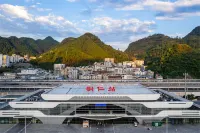 Yinfeng Hotel (Tongren High-speed Railway Station) Hotel di 