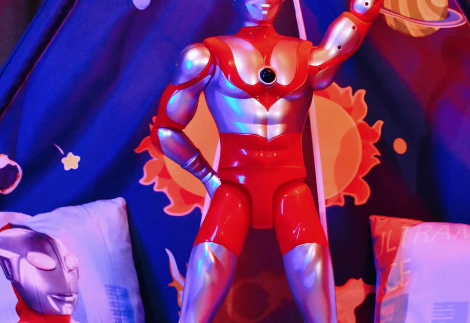 奥特曼亲子湖景大床客房