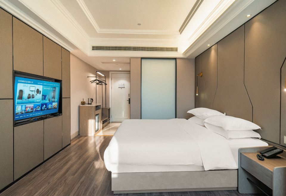 高级大床房