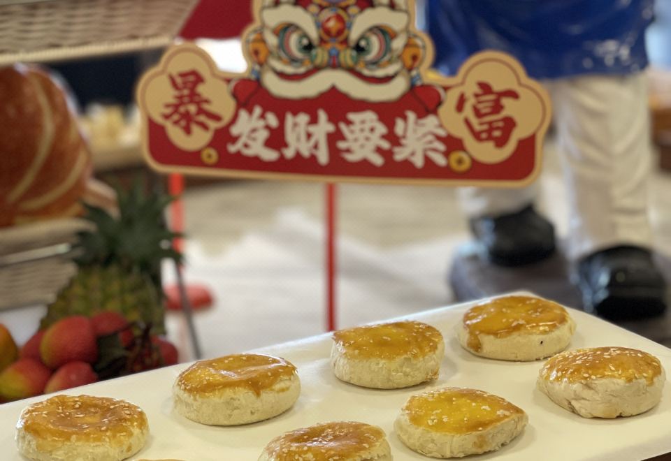 极萌小恐龙亲子大床房（主题布置+乐伴空间+小童玩具）