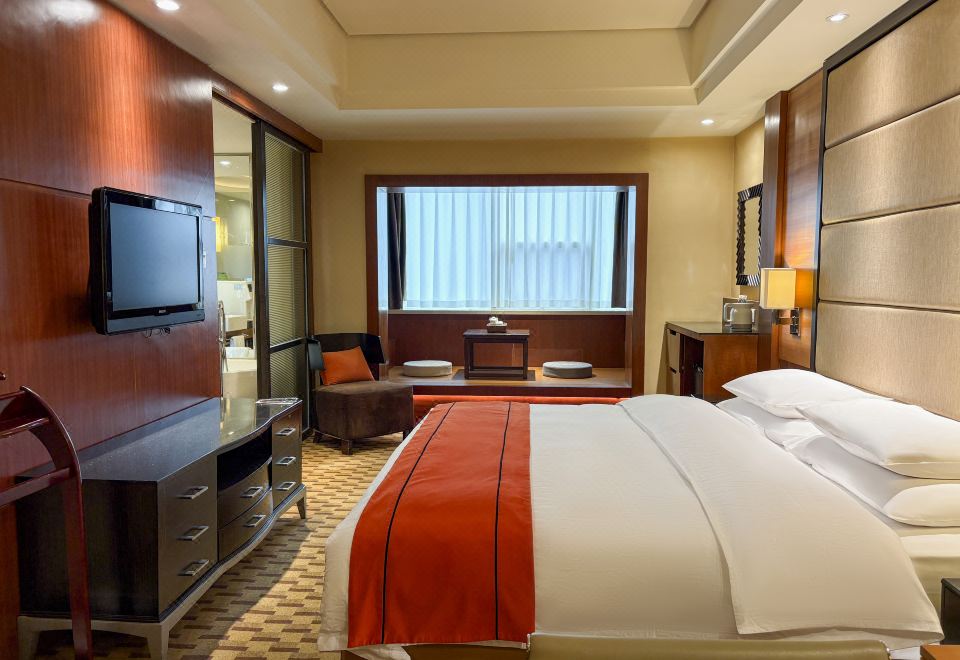 行政榻榻米大床房（榻榻米茶台+舒适床垫）