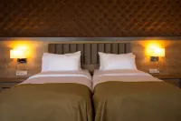 Art Hotel Rotterdam-Fully Renovated