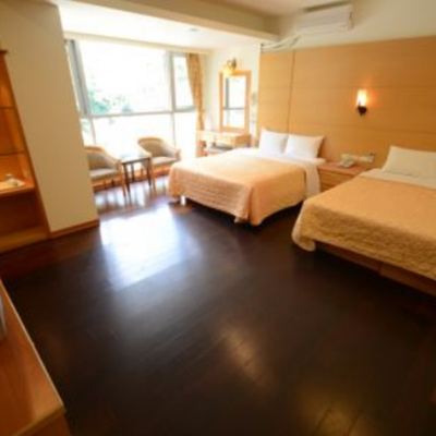 歐式景觀四人房 南投廬山名廬假期大飯店優惠