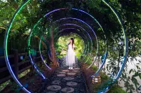 Zen-Inspired Hot Spring Spa - Ten Directions and Three Courtyards Hotel a 