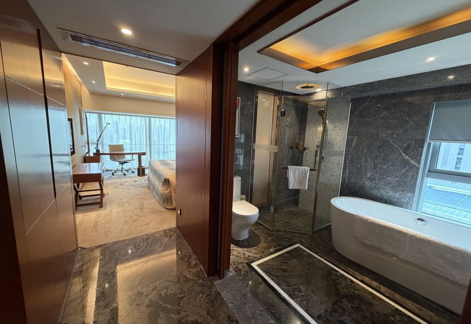 復式套房（4房）