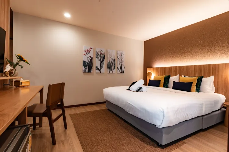 แกรนด์ ดีลักซ์ เตียงใหญ่ พร้อมอ่างอาบน้ำ