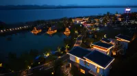 Huangpi Lianju · Lujiang Resort Hotel
