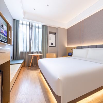 高級大床房（電動馬桶、電動窗簾、智能小度、智能投屏） 北京南站馬家堡地鐵站亞朵X飯店優惠