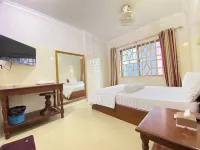 Empire House, Phnom Penh