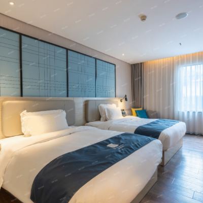 家庭套房（寬敞明亮+金可兒床墊） 宜尚酒店（廣州天河崗頂地鐵站石牌東路店）優惠