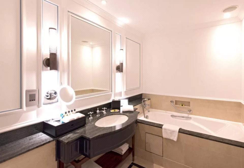 2張單人床經典戶外門廊