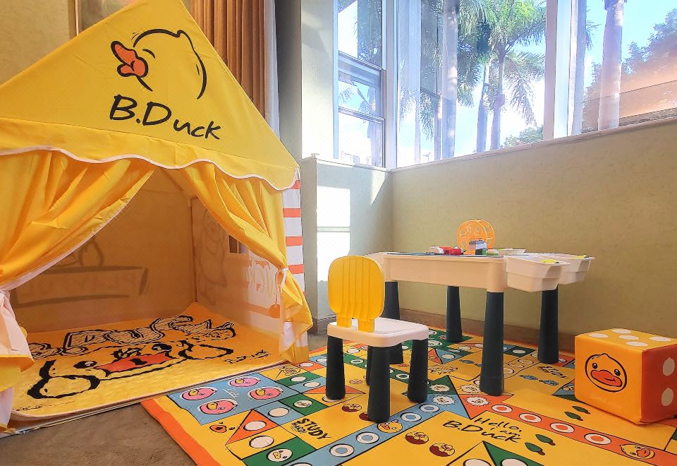 B.Duck小黄鸭亲子双床房