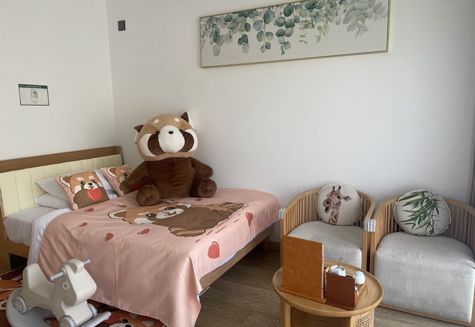 遠山嘟嘟親子房