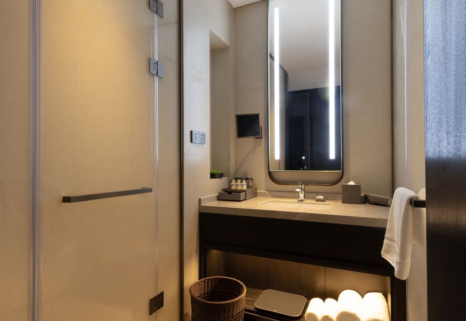 2-bed Room