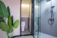 Jinhuang Future Hotel (Mengzi Min'an Road)