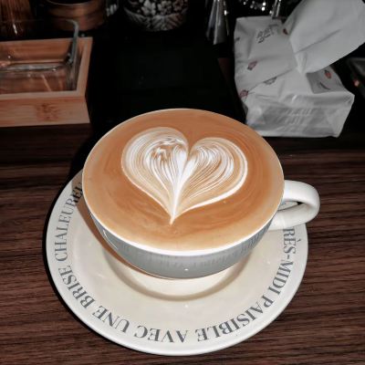 Executive Panorama Room (Double Bed) (French Window, Mini Fridge) 貴陽希爾頓花園酒店優惠