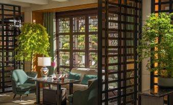 Four Seasons Hotel Hangzhou at West Lake - Housity