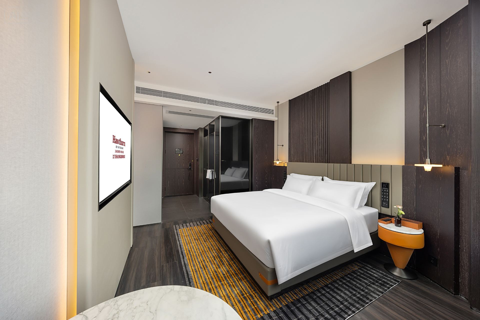 Haofeng King Bed Room