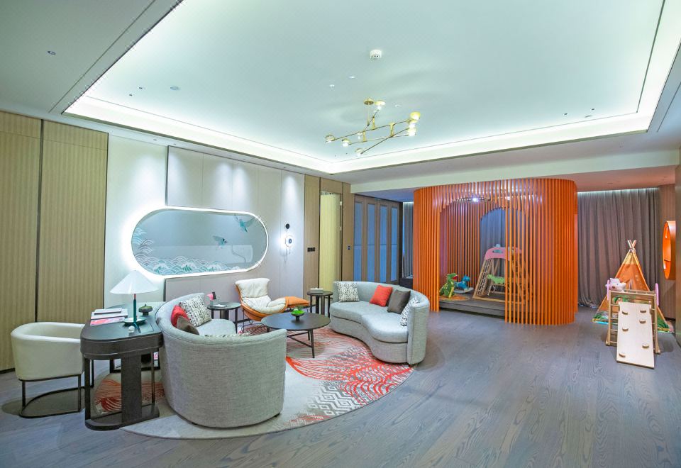 行政亲子双床大套房（带温泉泡池）